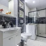 Stylish 2Br Elissa Apartment In City Center אנטליה