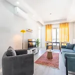 Casa vacanze Stylish 2br In Center & Elissa