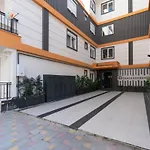 Stylish 2Br Elissa Apartment In City Center
