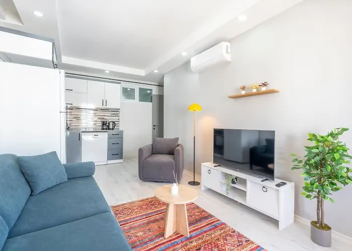 Stylish 2Br In City Center & Elissa * Antalya