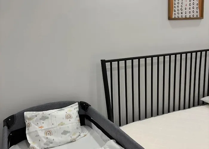 Tatil Evi Stylish 2Br In City Center & Elissa